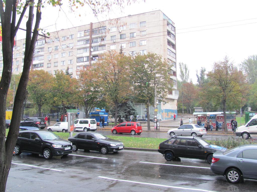 Apartment On Sobornyi Avenue Zaporizhia 外观 照片